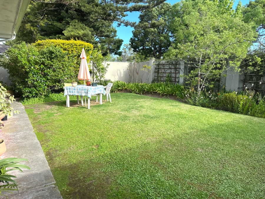 4 Bedroom Property for Sale in Bergsig Western Cape